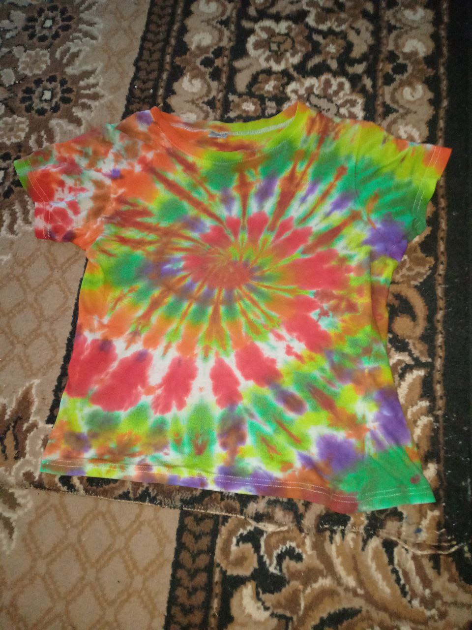 Футболки Tie-Dye